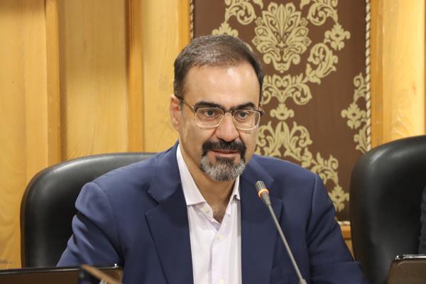 بازنگری سیاست‌های محتوایی و بصری پورتال دانشگاه رازی با هدف ارتقای جایگاه بین‌المللی